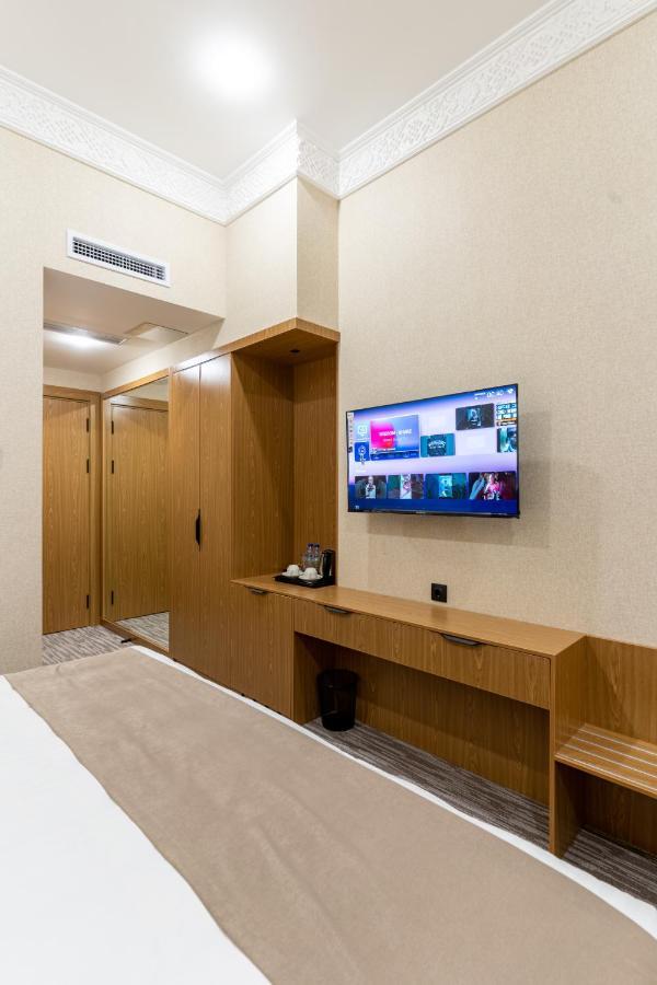 Mirzo Hotel Tashkent Exterior photo